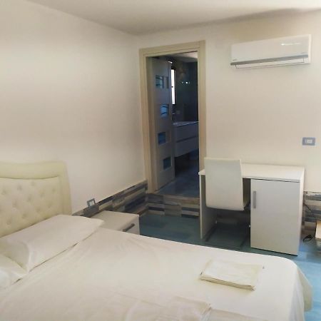 Hotel La Terrazza Sul Mare Marina di Camerota Exterior foto